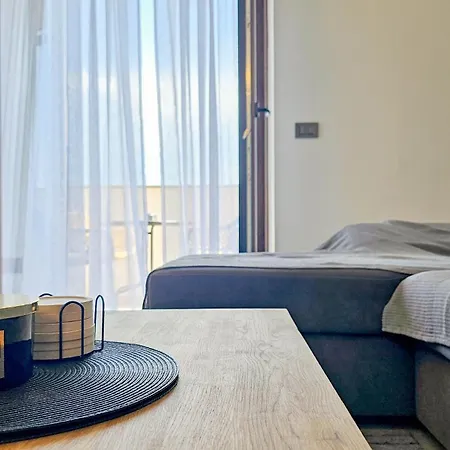 Emma Apartament Bašanija